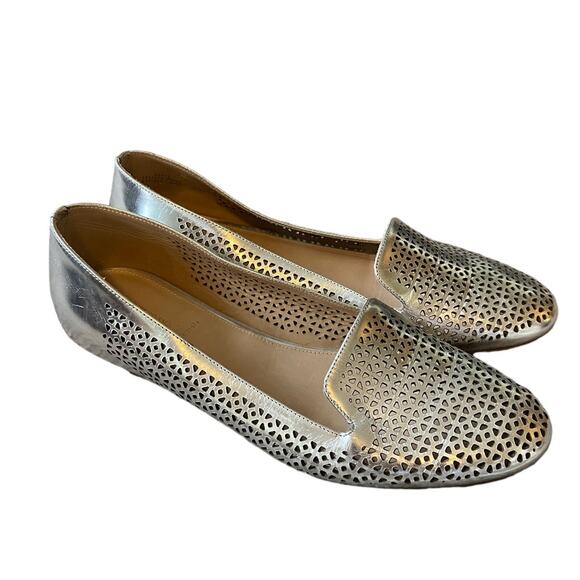 J Crew 9.5 Silver Metallic Lasercut Italian LEATHER Ballet Flats Slip On Loafers - Picture 4 of 10
